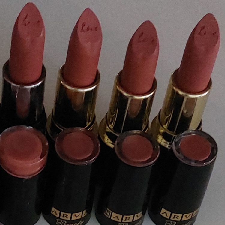 رژلب گوشتی کد:13