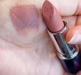 رژلب خوشرنگ